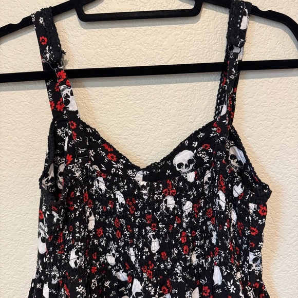 Torrid Skull & Floral Print dress – Size 0 - Picture 2 of 10